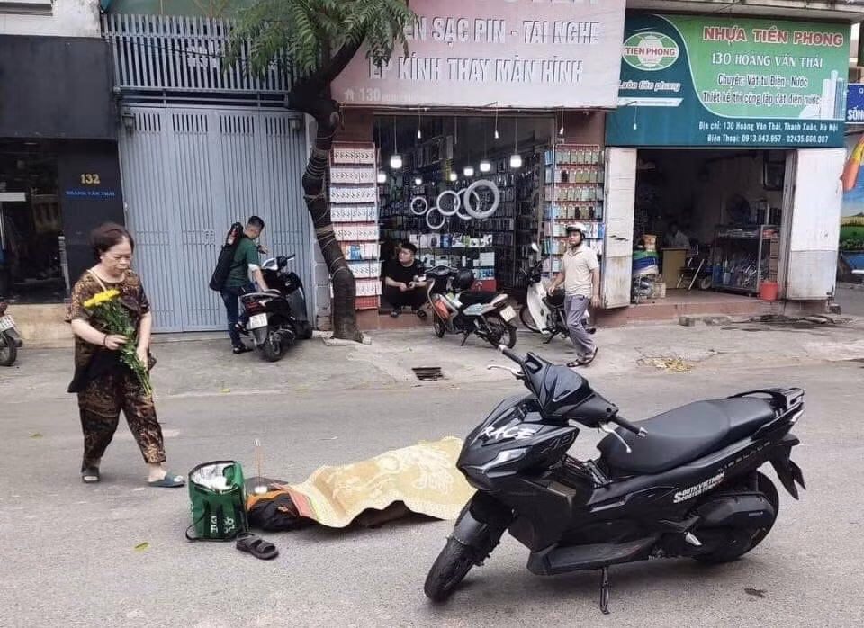 ha noi nam shipper tu vong thuong tam sau cu va cham lien hoan hinh 1