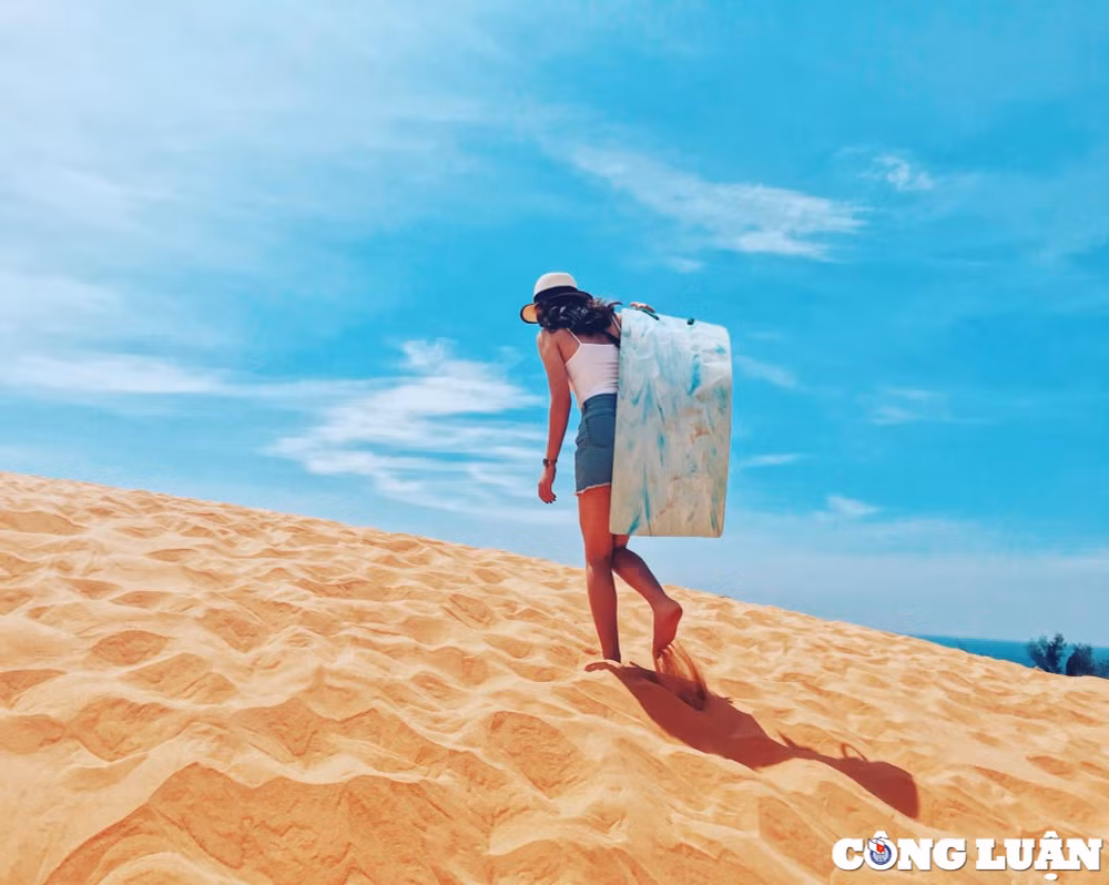doi cat bay mui ne say long khach lu hanh hinh 3