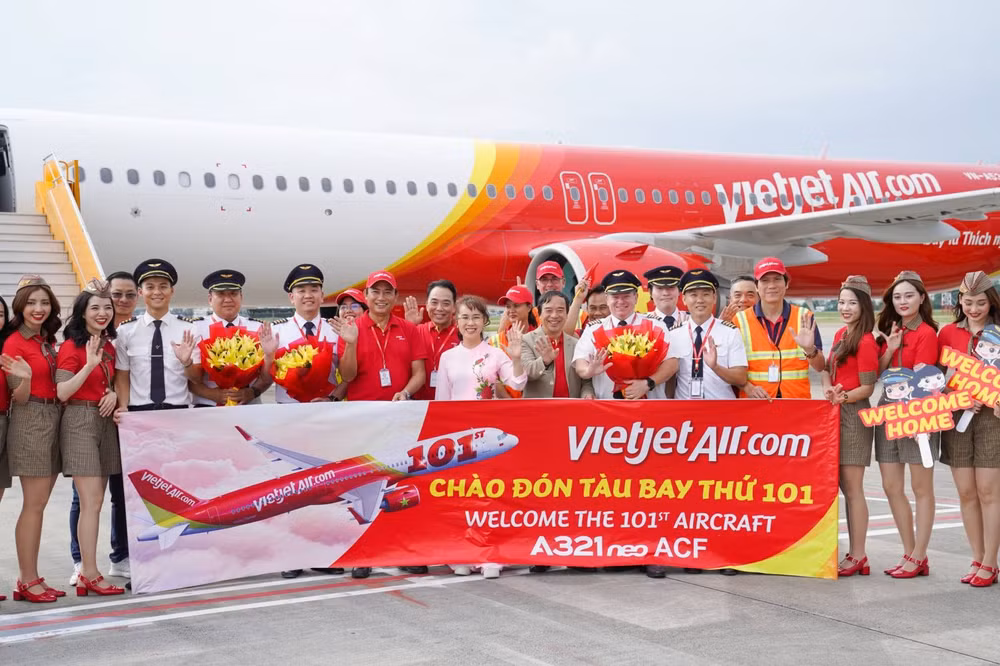 lien tuc nhan tau bay moi vietjet don tau bay thu 101 hinh 3