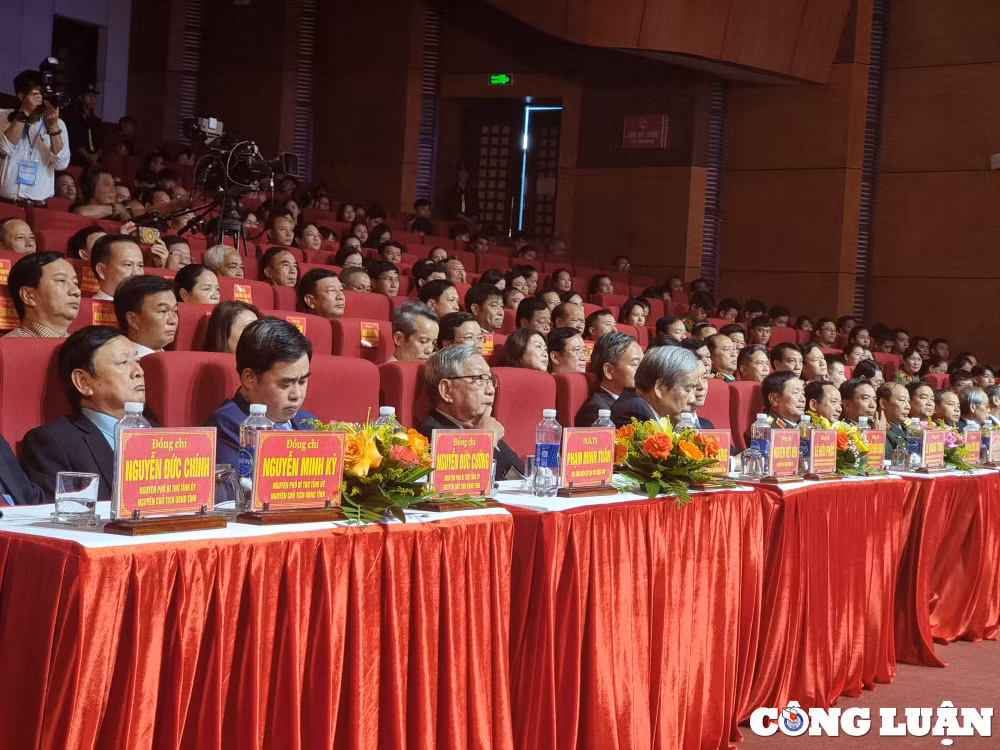 ky niem 100 nam ngay sinh dai tuong doan khue hinh 4