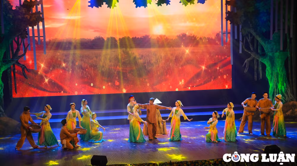 dac sac chuong trinh khai mac lien hoan tieng hat nguoi cao tuoi nam 2023 hinh 10