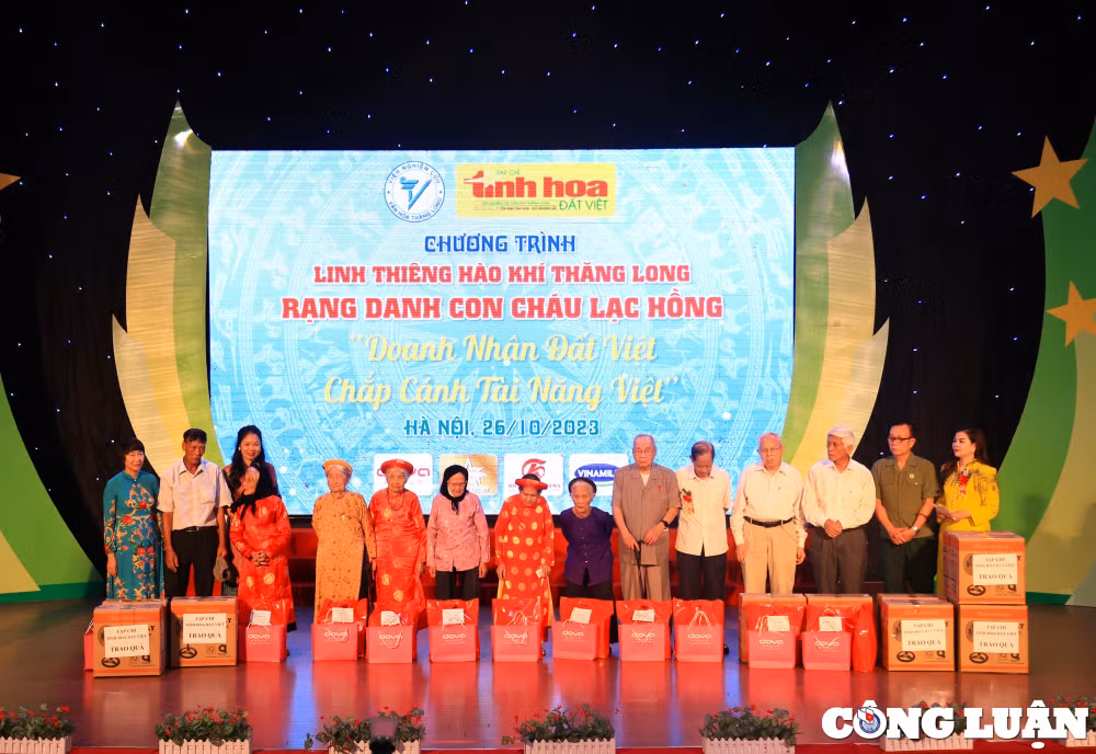 ton vinh van hoa dan toc lan toa tinh than yeu thuong cua nguoi viet hinh 3