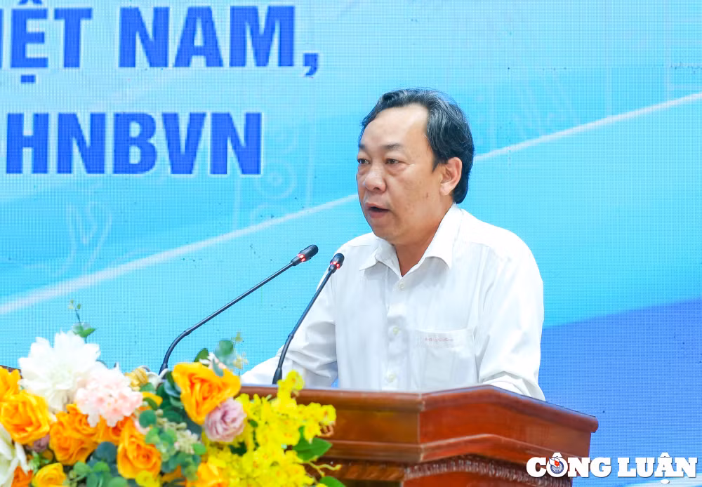 xay dung moi truong van hoa nang cao vi the bao chi trong tinh hinh moi hinh 11