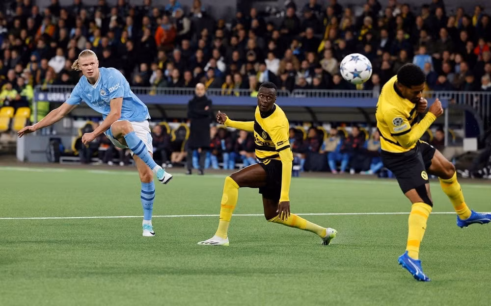 haaland thang hoa duong kim vo dich man city danh bai young boys hinh 1