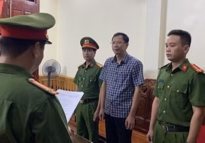 khai tru khoi dang hieu truong truong cao dang cong nghiep thanh hoa hinh 1