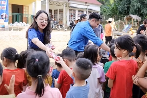 vinamilk dong hanh cung du an phat trien bao chi viet nam to chuc nhieu lop tap huan cho phong vien hinh 4