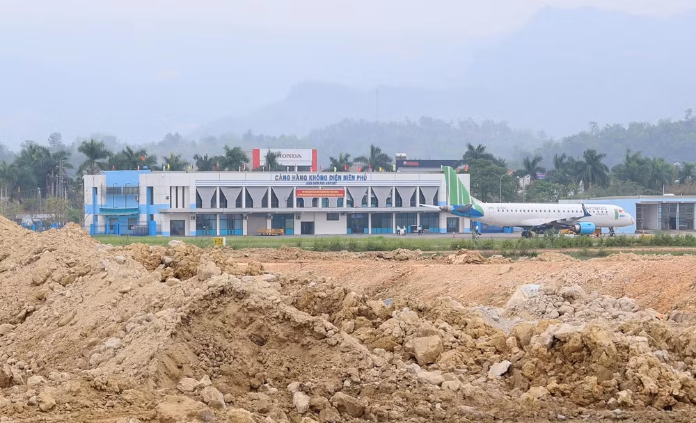 du kien khai thac tro lai cang hang khong dien bien tu ngay 2 12 2023 hinh 1