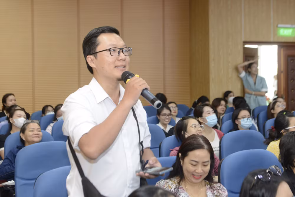 vinamilk dong hanh cung cau lac bo dieu duong truong viet nam tap huan cham soc dinh duong benh ly cho nguoi benh hinh 3