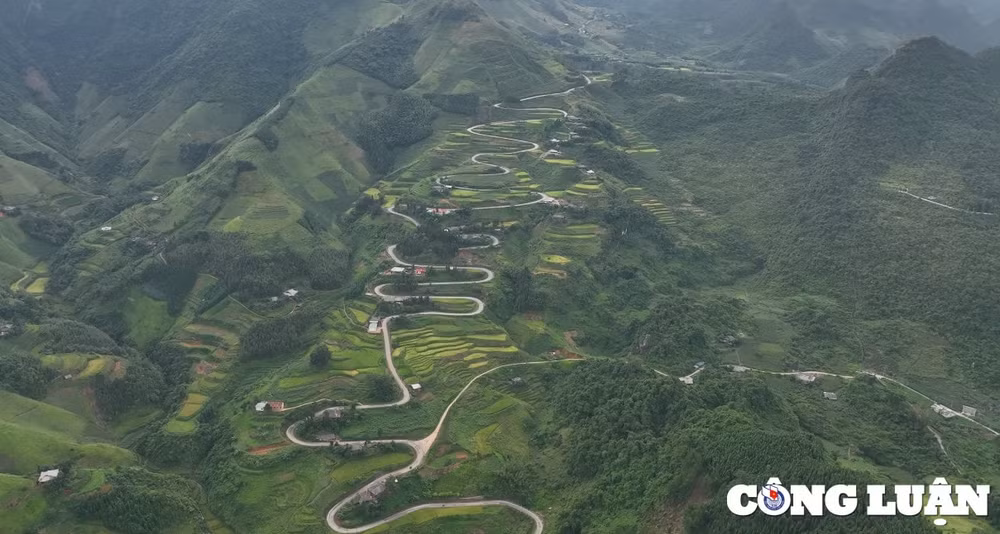 doc dao vua deo na tenh voi 20 khuc cua o cao bang hinh 2