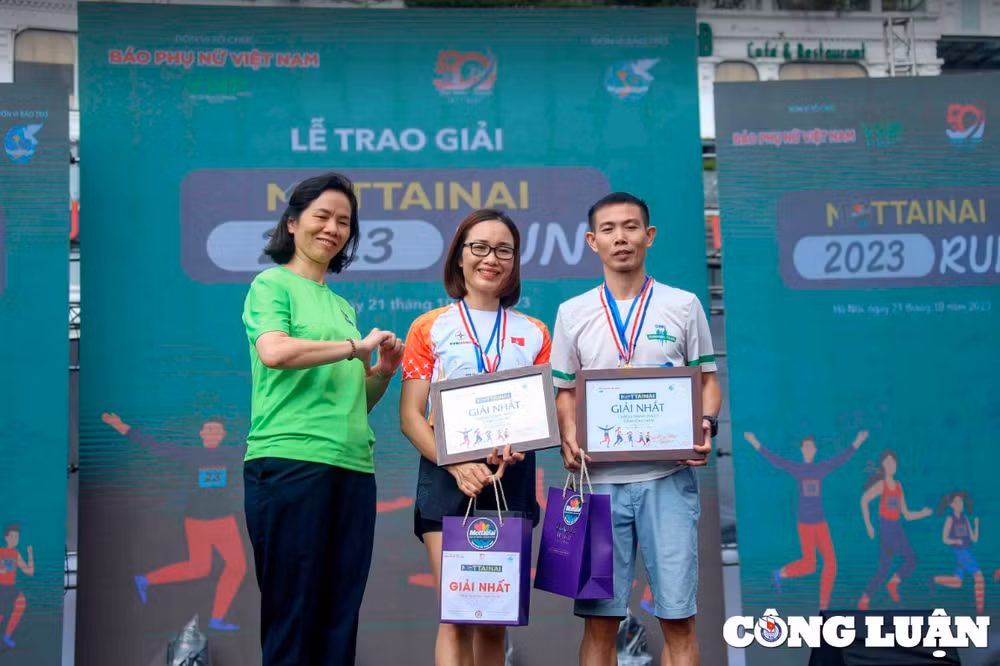 soi dong giai chay mottainai run 2023 giup do cac em nho co hoan canh kho khan hinh 10