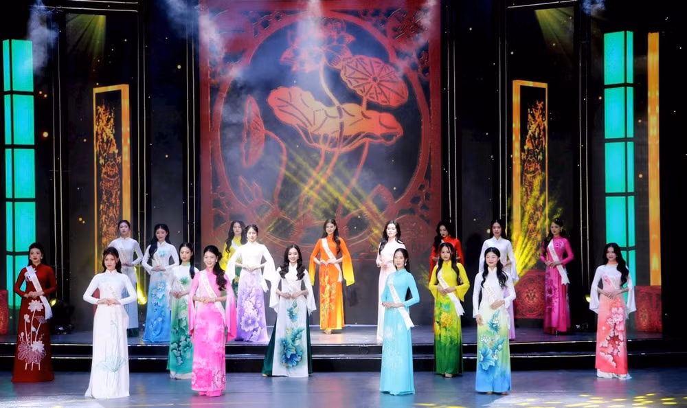16 thi sinh lot vao chung ket hoa hau di san ao dai viet nam hinh 1
