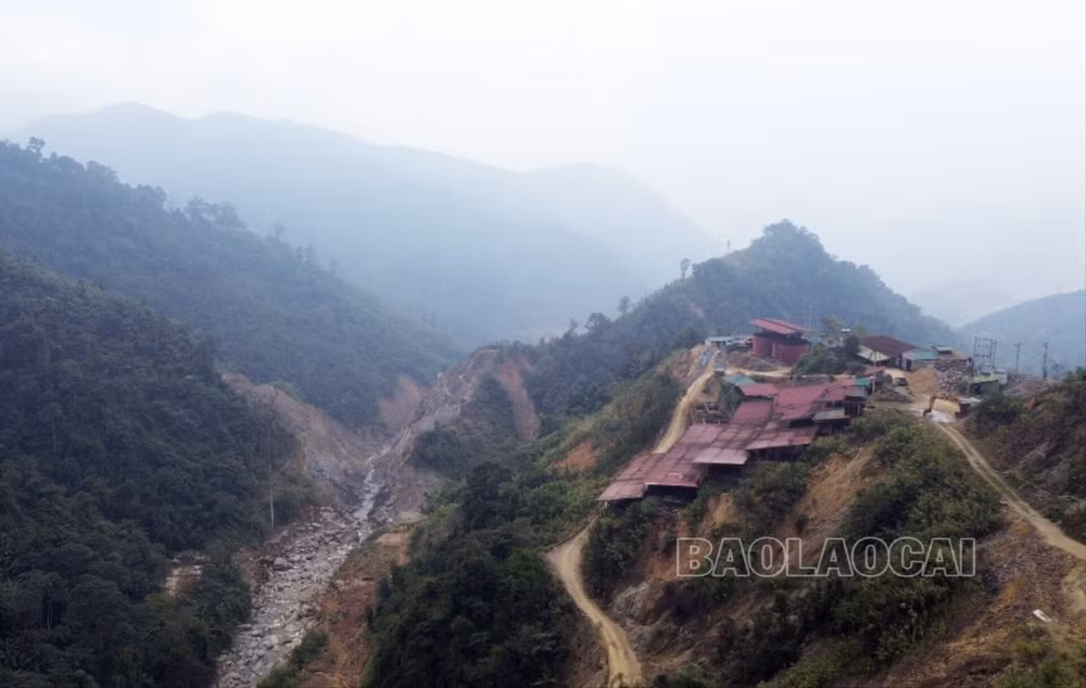 lao cai thu hoi hon 25 ha dat mo vang goc sa phin hinh 1