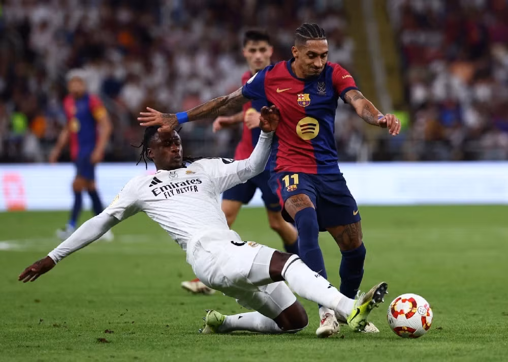 thang real madrid 5 2 barcelona gianh sieu cup tay ban nha 2025 hinh 1