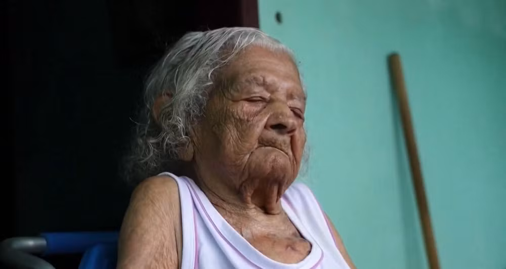 cu ba brazil 119 tuoi tuyen bo minh la nguoi gia nhat the gioi hinh 1