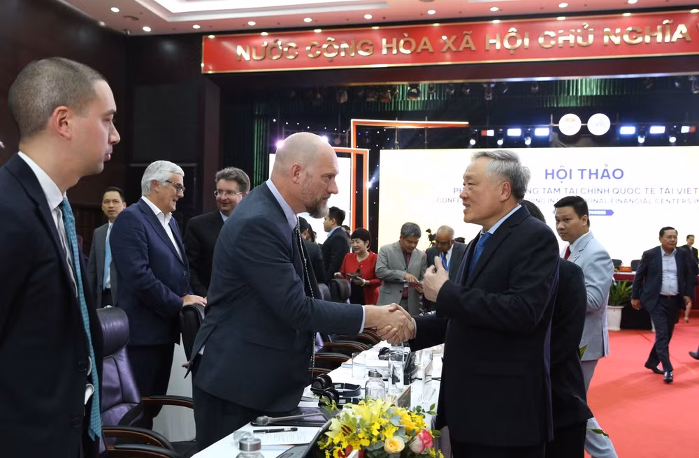 chuan bi tot ha tang va he sinh thai hau thuan cho van hanh trung tam tai chinh quoc te va khu vuc hinh 2