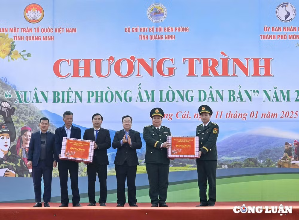 bo doi bien phong quang ninh voi chuong trinh xuan bien phong am long dan ban hinh 15