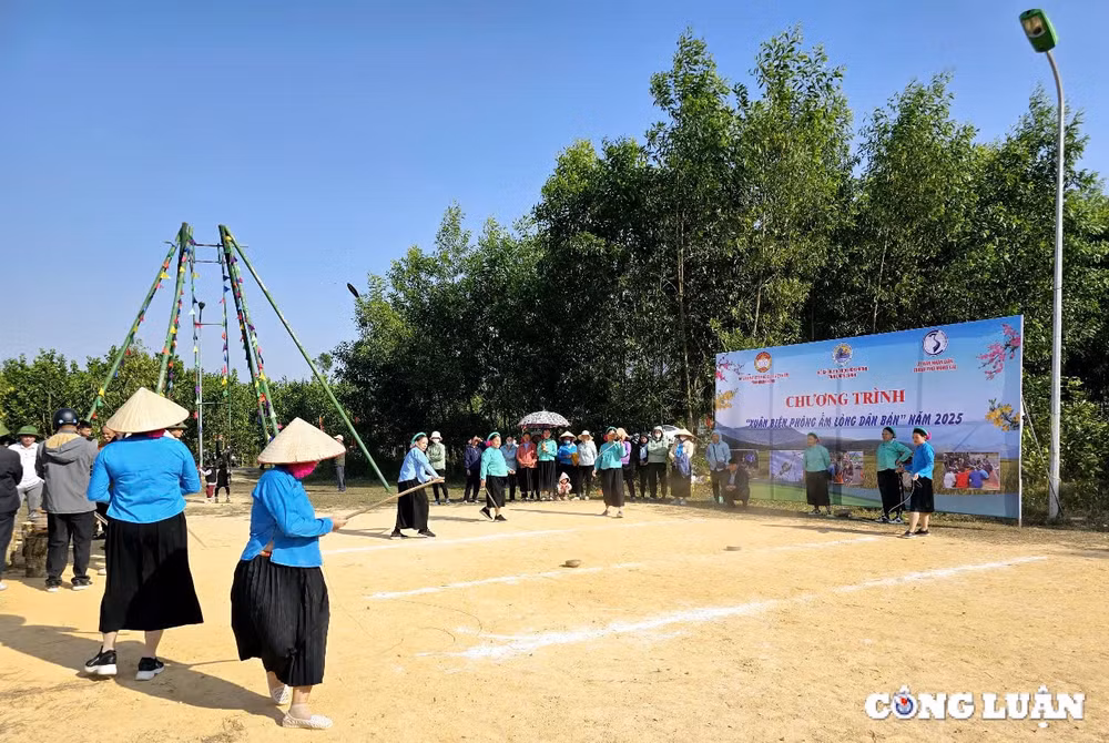 bo doi bien phong quang ninh voi chuong trinh xuan bien phong am long dan ban hinh 8