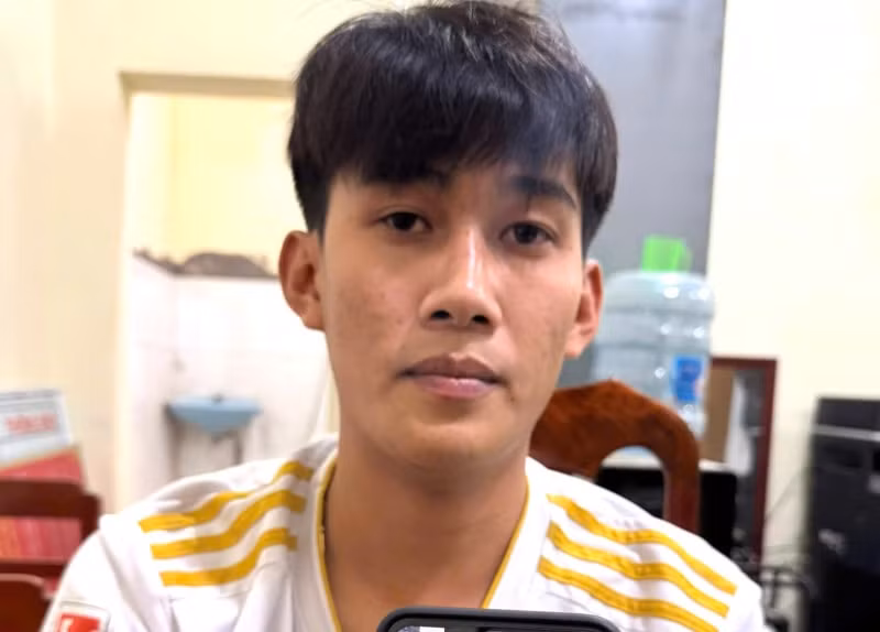bat doi tuong chuyen dung clip nong de tong tien hinh 1