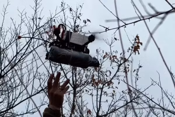 uav cap quang moi cua nga khien ukraine boi roi hinh 2