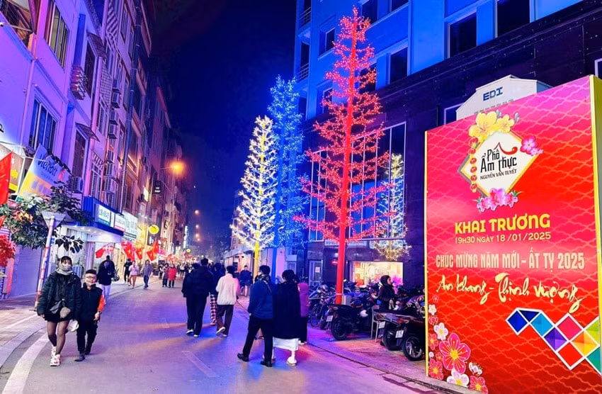 ha noi co tuyen pho am thuc thu 3 hinh 1