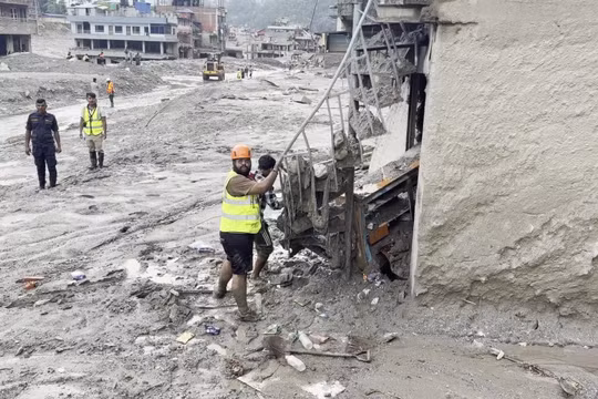 Nepal tổ chức quốc tang tưởng niệm các nạn nhân trận lũ quét