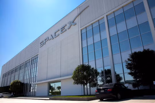 SpaceX lên sàn chứng khoán Mỹ, Elon Musk tiến sát mốc 1.000 tỷ USD