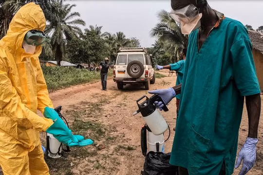 Uganda đếm ngược 42 ngày chấm dứt dịch Ebola