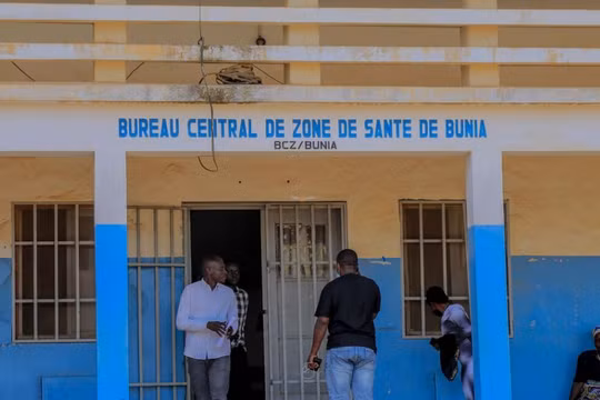 Dịch Ebola tại CHDC Congo: Số ca nhiễm chạm mốc gần 1.000 người, 247 trường hợp tử vong