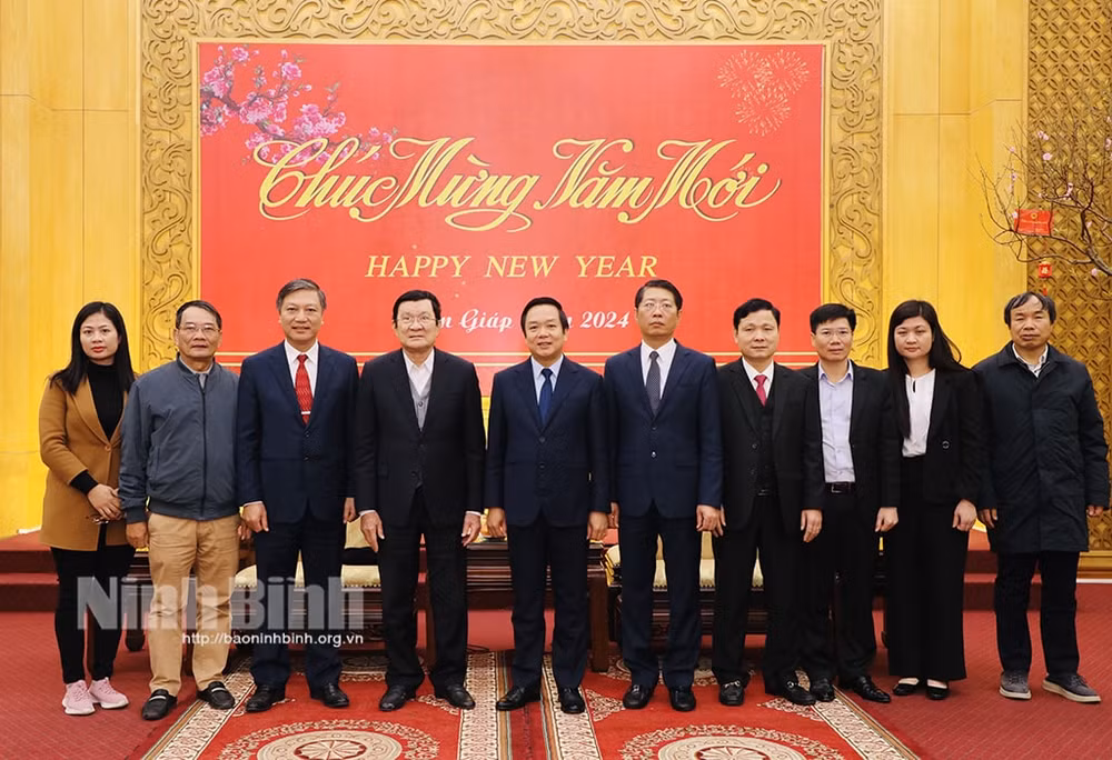 ninh binh la mot trong nhung tinh phat trien tuong doi nhanh so voi cac dia phuong khac hinh 1