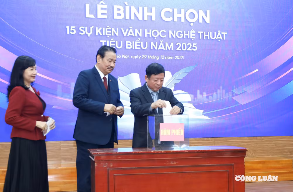 Ảnh màn hình 2025-12-29 lúc 18.15.46