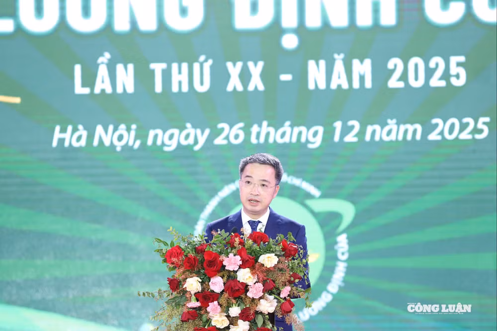 z7368674942127_65740a1cd46b6146296c496c45b1cebf.jpg