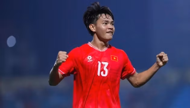 Tiền đạo Bùi Vĩ Hào trong buổi tập của U23 Việt Nam