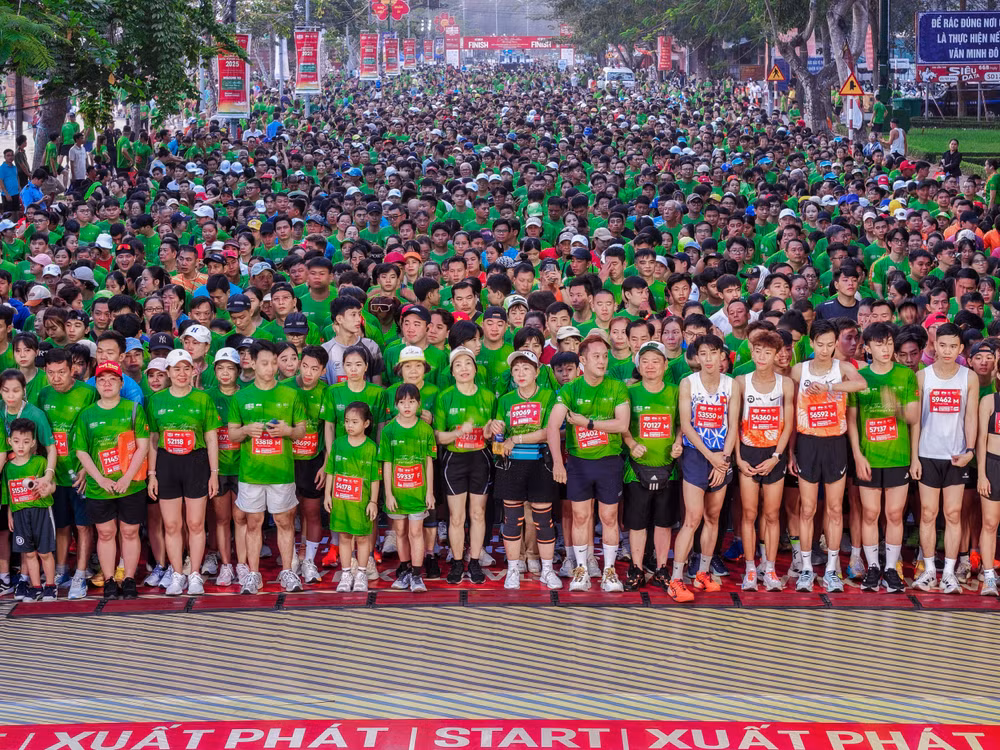 Xuất phát các cự ly