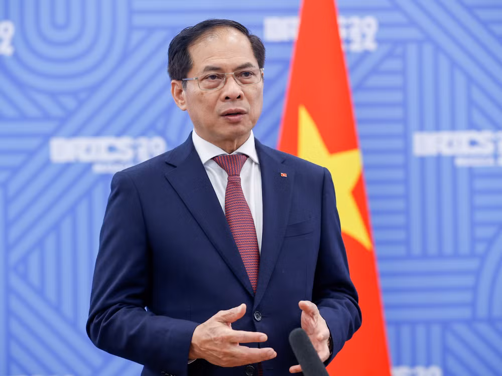 PTT Sơn