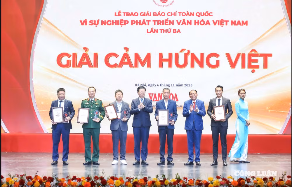Ảnh chụp Màn hình 2025-12-23 lúc 14.45.41