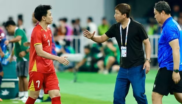 Đình Bắc và các đồng đội sẵn sàng cho ngọn núi mang tên U23 Châu Á.