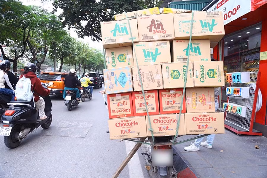 Camera AI ghi nhận nhiều hành vi vi phạm giao thông tại Hà Nội