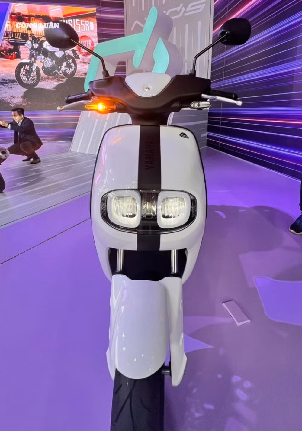 yamaha-neos-1.jpg