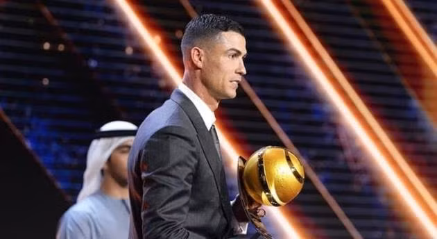 Cristiano Ronaldo nhận giải tại Globe Soccer Awards 2025