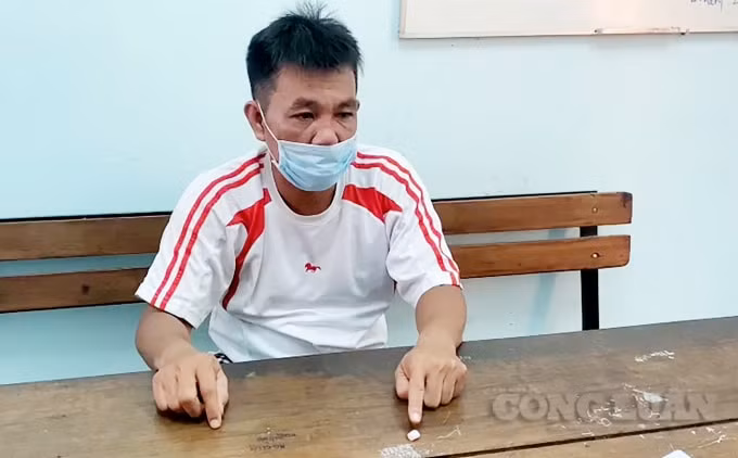 Đối tượng Trương Thanh Phong khai nhận tại Cơ quan Công an - Nguồn: Tiến Tầm