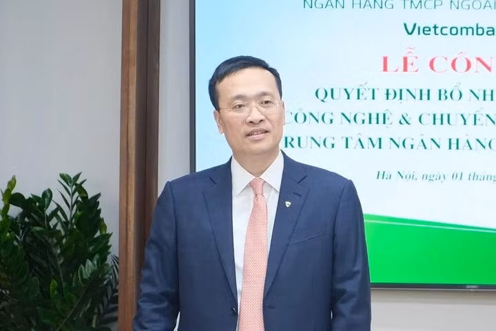chu tich hoi dong quan tri vietcombank lam pho thong doc ngan hang nha nuoc viet nam hinh 1