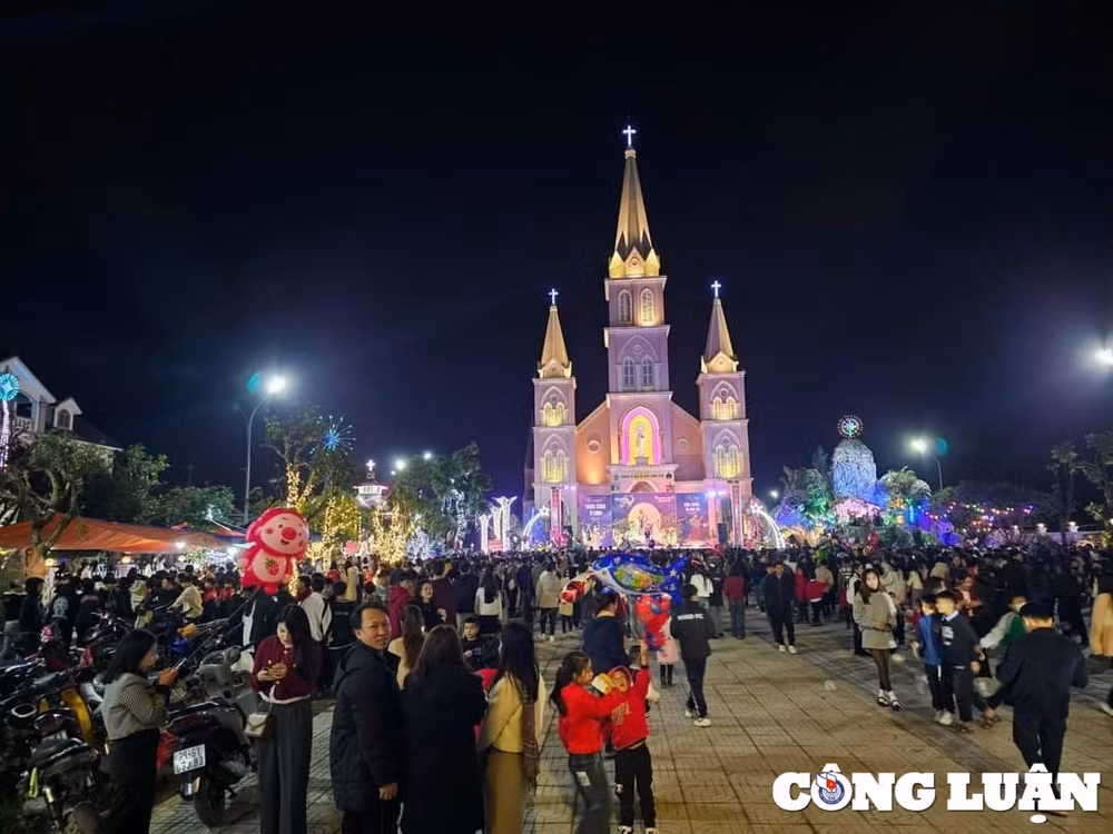 lung linh dem giang sinh tai ha tinh hinh 8