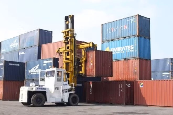 mot co phieu lien tuc tang gia 66 sau khi lanh dao giao dich co phieu cho nhau hinh 1