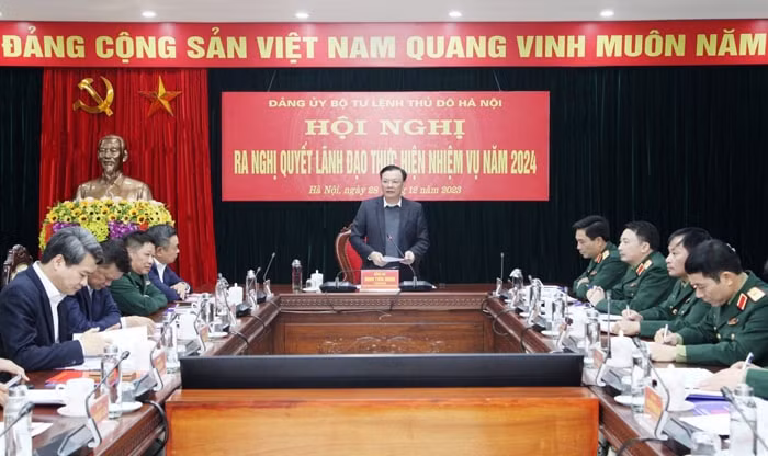 xay dung luc luong vu trang thu do vung manh toan dien hinh 1