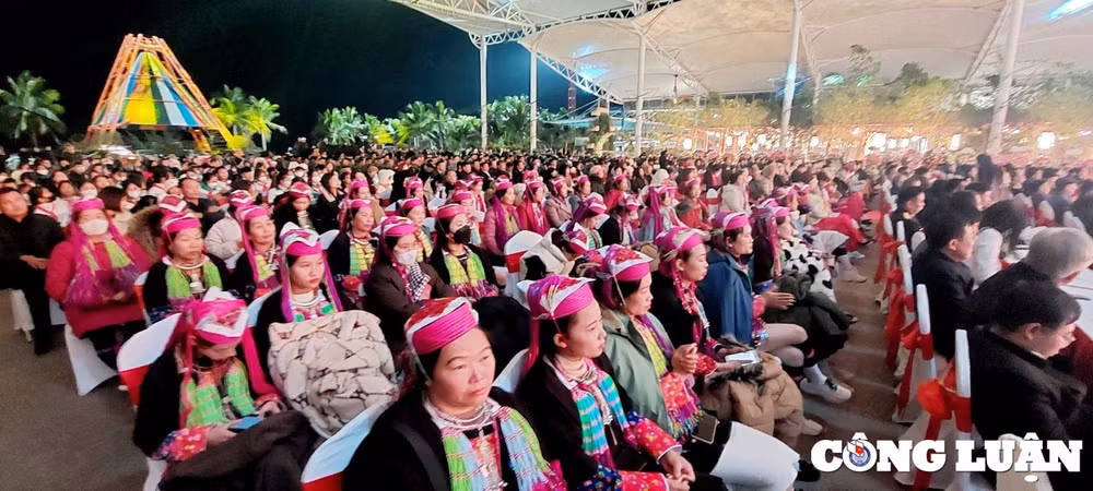 quang ninh co hoi hinh thanh tuyen du lich van hoa sinh thai bien dao tai thuong cang van don hinh 2