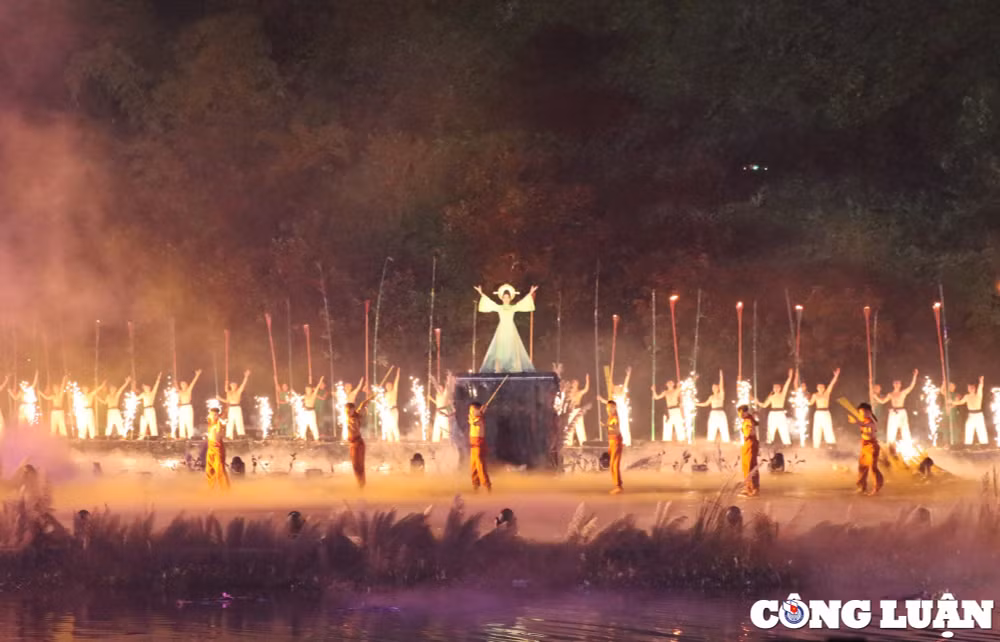 chinh thuc khai mac festival ninh binh trang an lan thu ii nam 2023 hinh 1