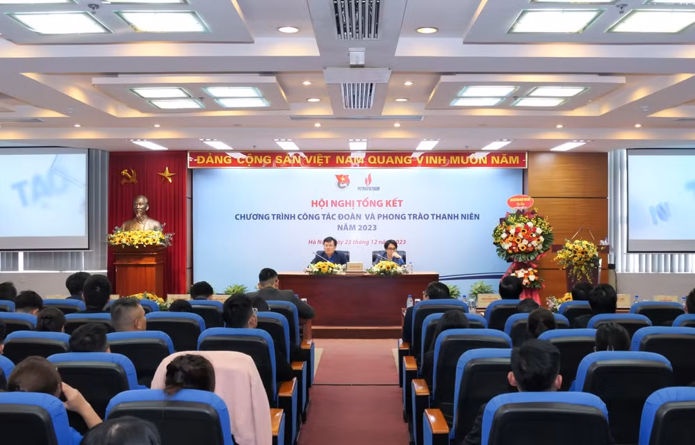 thanh cong cua petrovietnam luon co su gop suc quan trong cua tuoi tre dau khi hinh 1