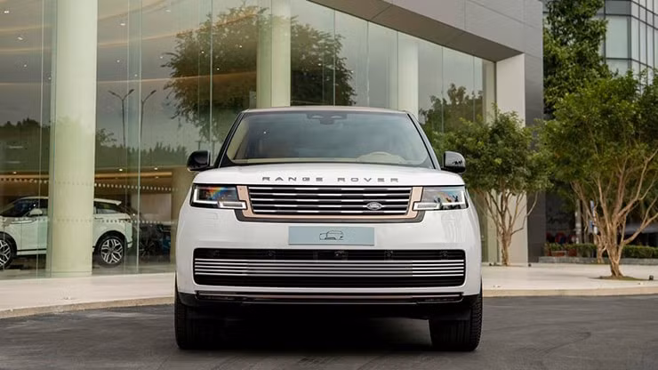 range rover sv co gia ban tu 168 ty dong tai viet nam hinh 5