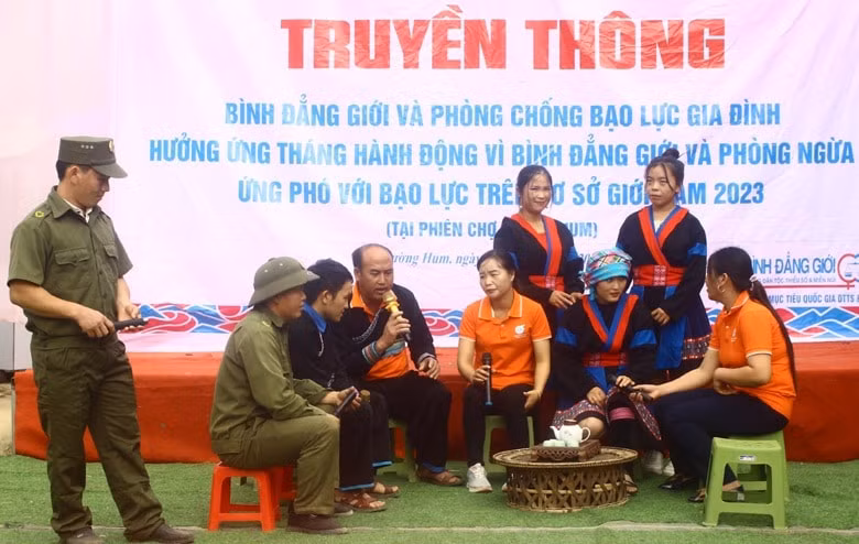 bat xat lao cai 6900 nguoi duoc truyen thong xoa bo dinh kien gioi hinh 1