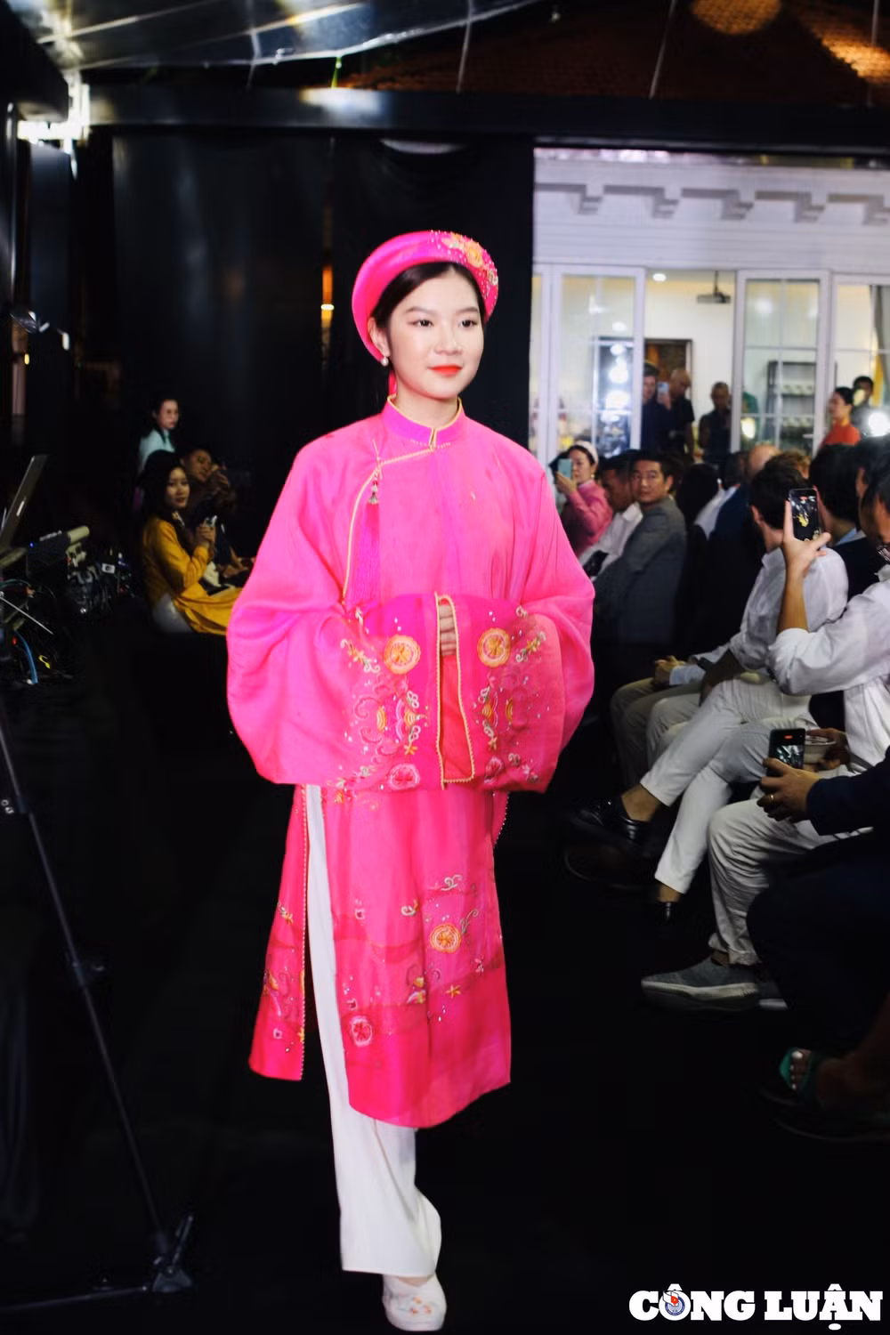 ra mat du an hop tac thiet ke ao dai viet nam italia cau noi giao luu van hoa hinh 13